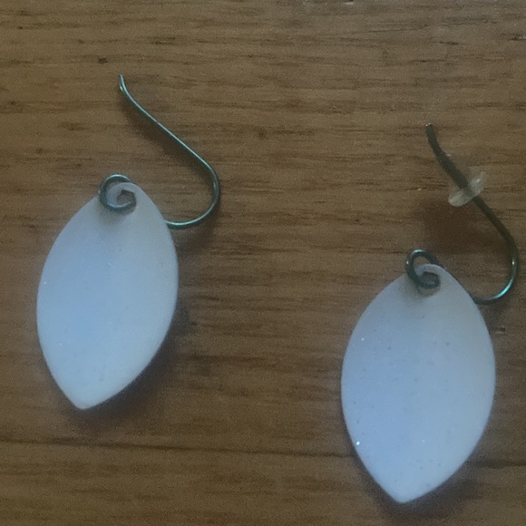 Multicolor Leaf Shaped Earrings - Picture 2 of 3